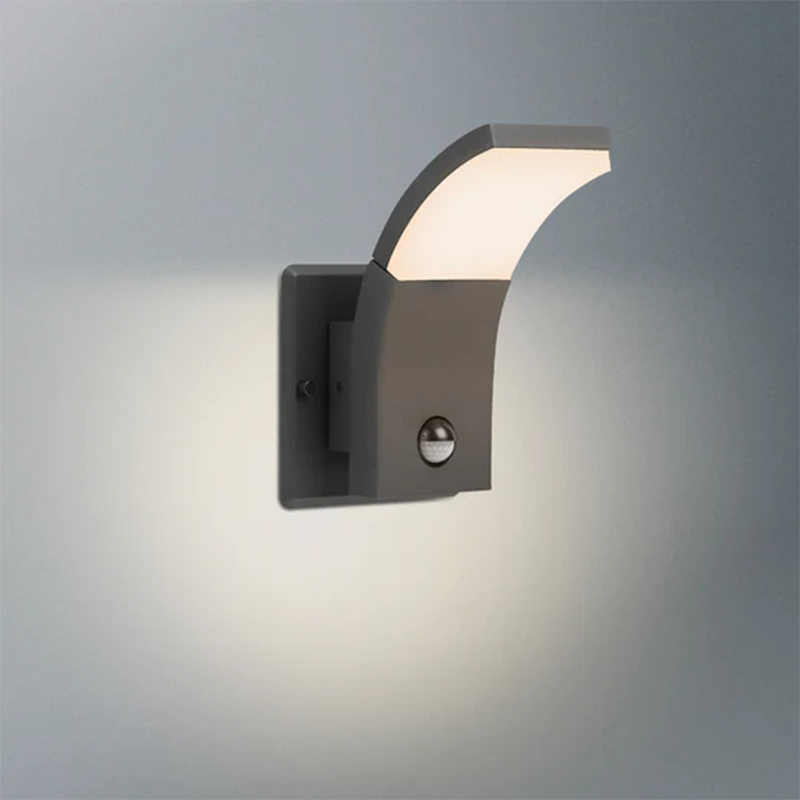 18513 IP54 6W 450Lm Lampu Dinding Luar Ruangan LED
