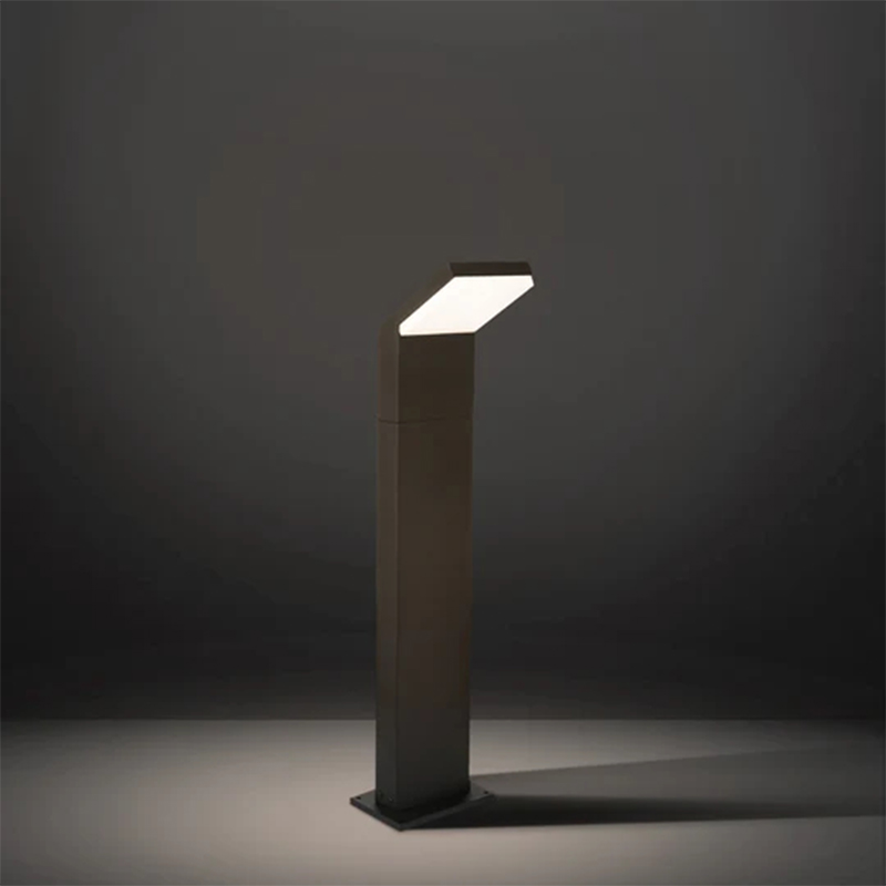 Lampu Jalur Luar Ruangan 19220 IP54 10W 750Lm